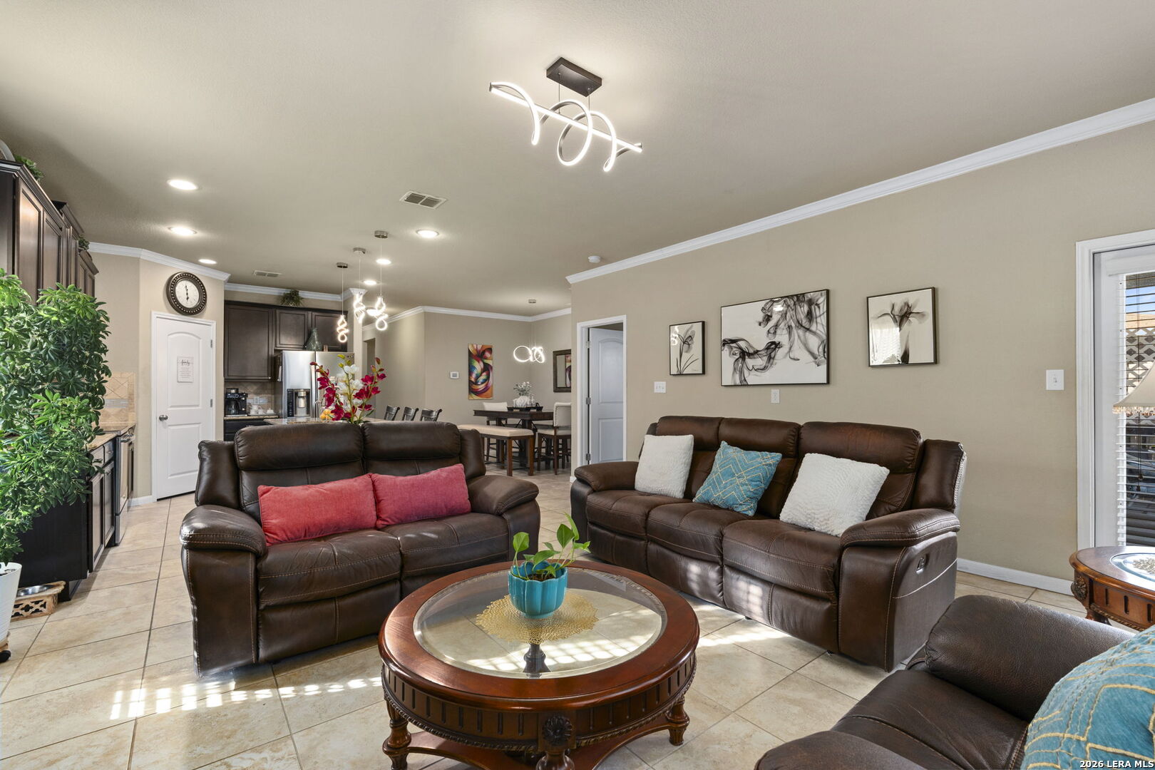 2909 Sunset Summit