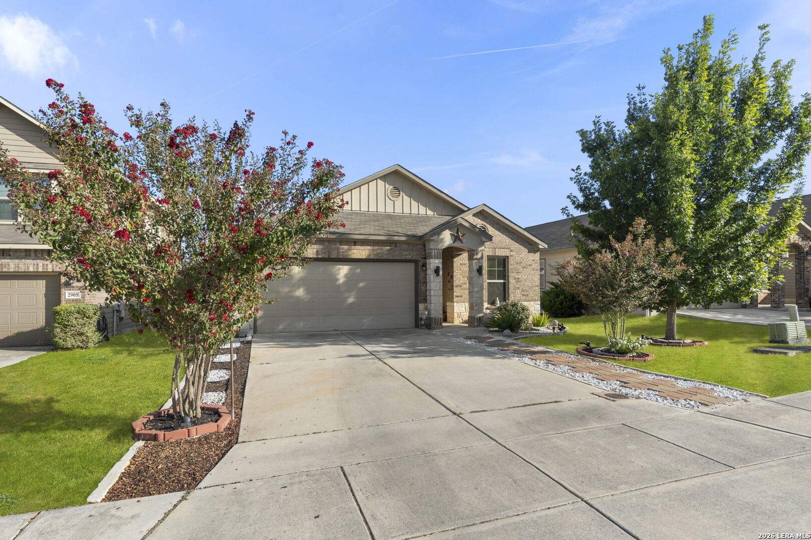 2909 Sunset Summit