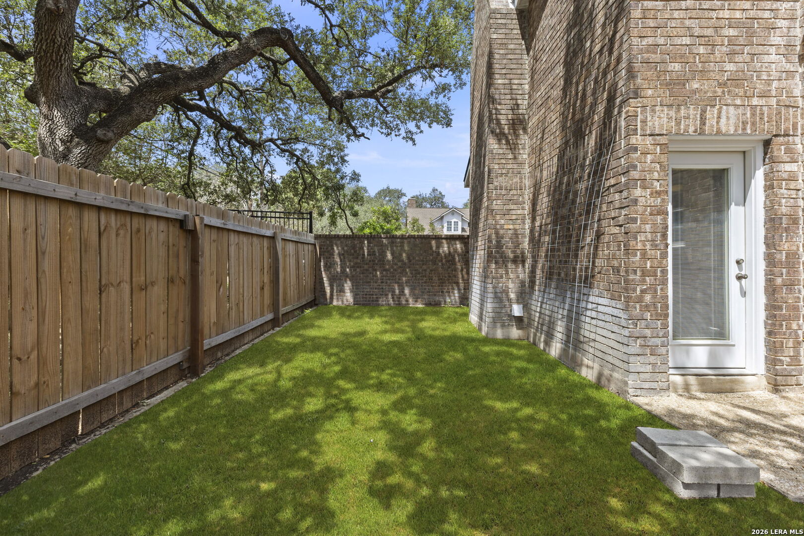 16715 Henderson Pass