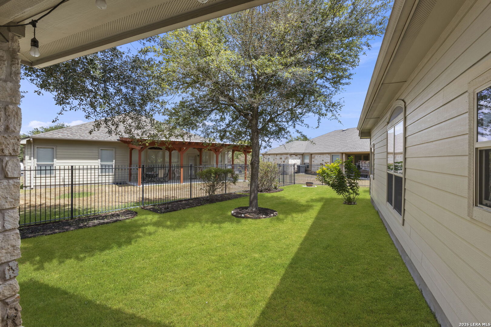 848 San Ignacio