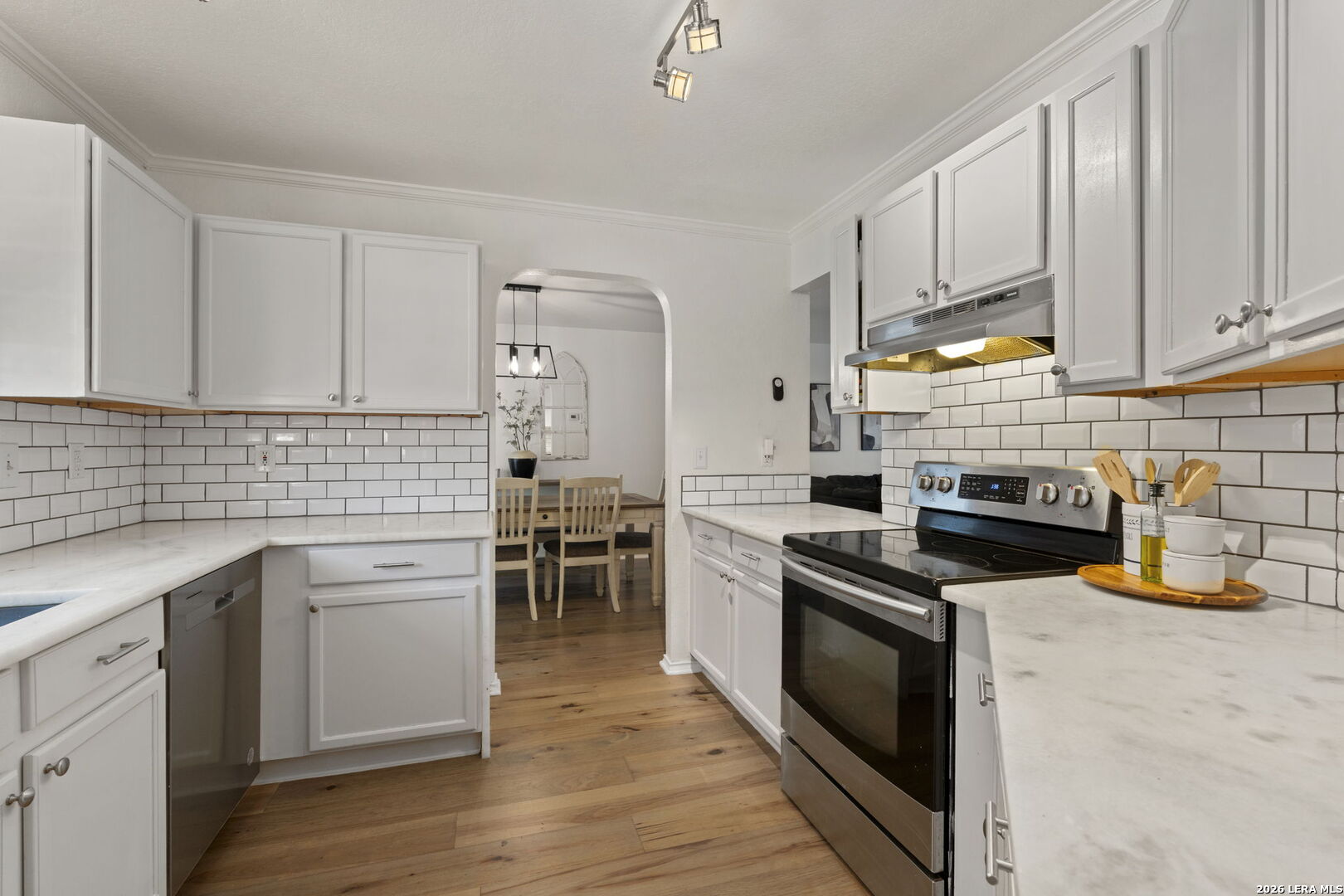 11047 Monahan Park