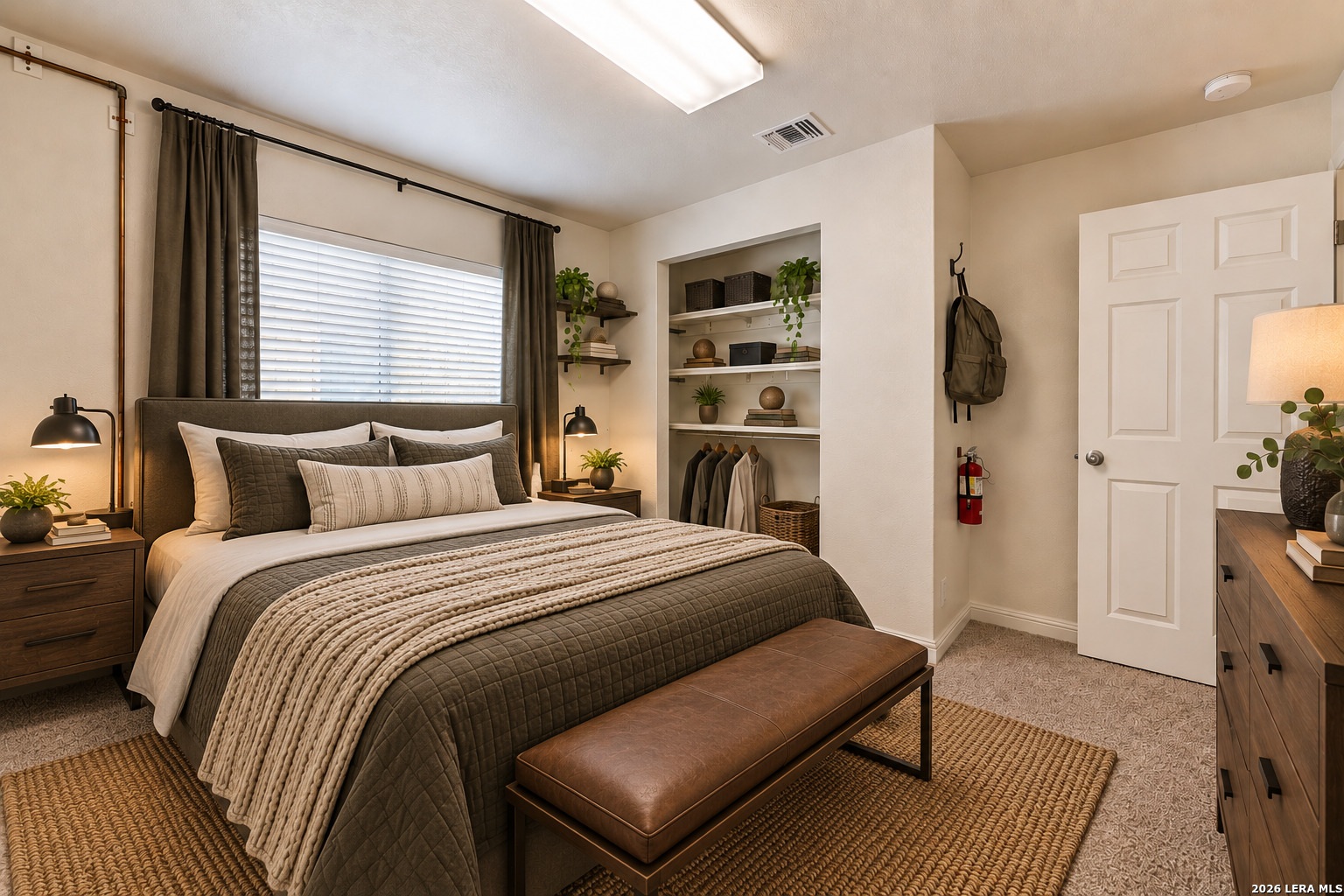 11735 Silver Prairie