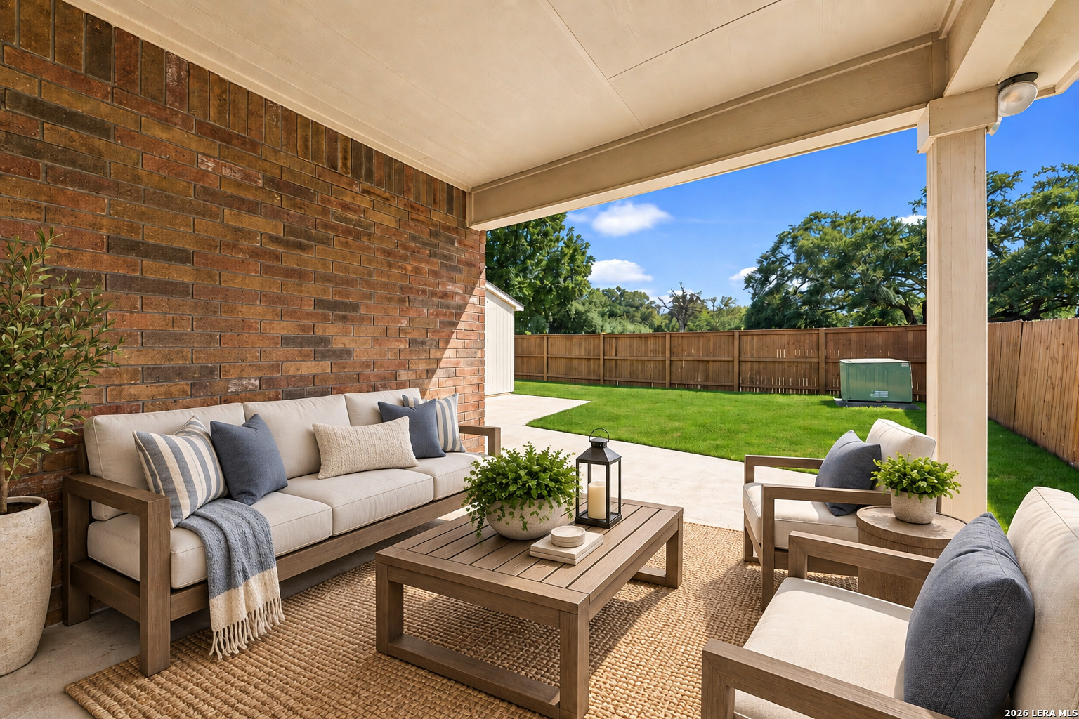 11735 Silver Prairie