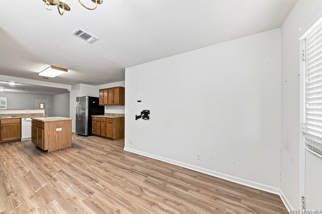 11735 Silver Prairie