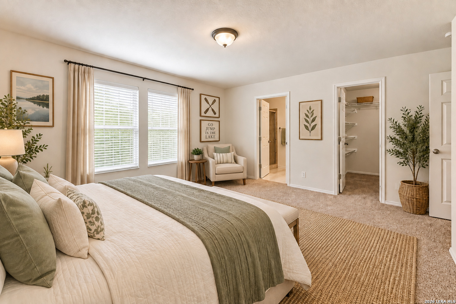 11735 Silver Prairie
