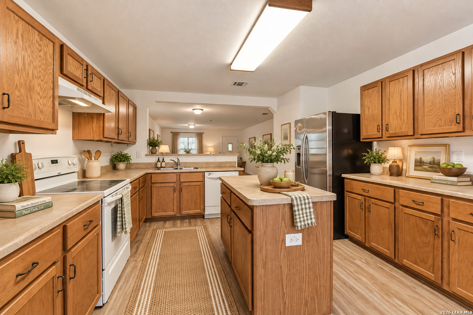 11735 Silver Prairie