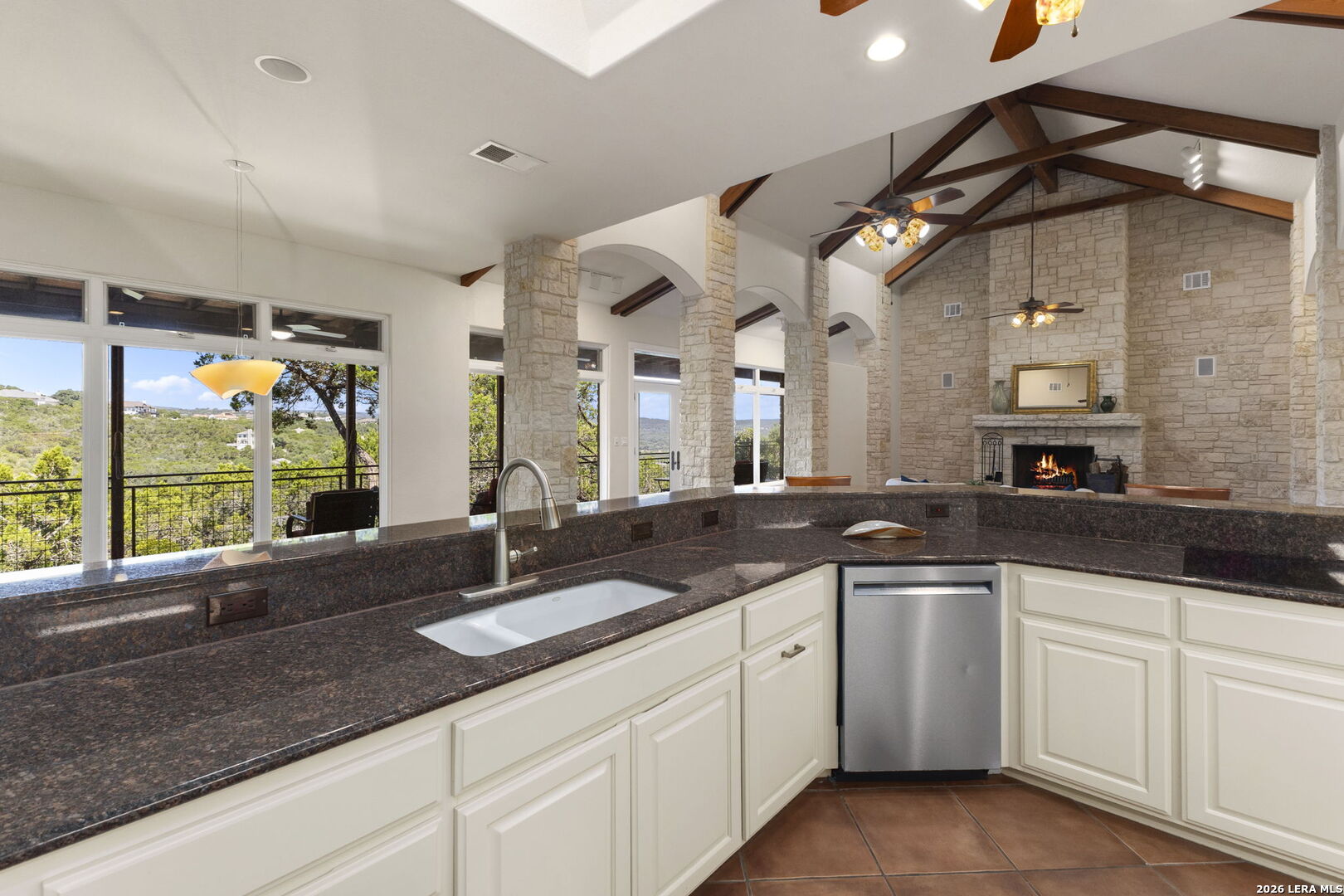 15529 Escarpment Ok