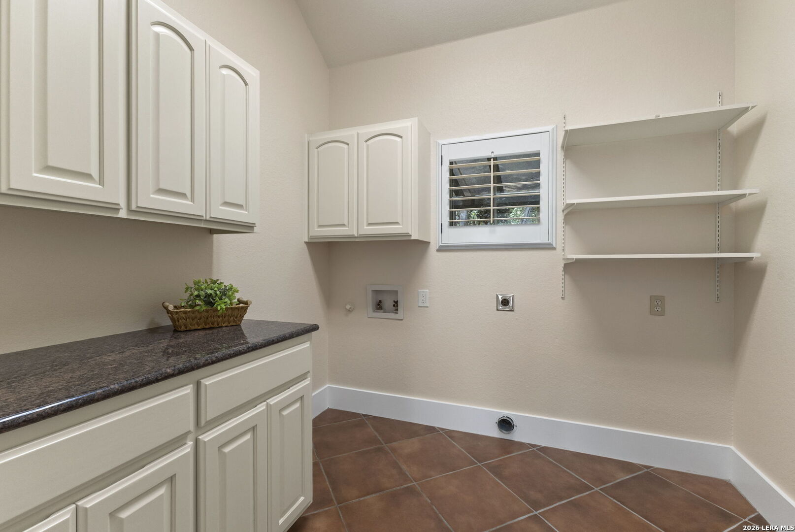 15529 Escarpment Ok