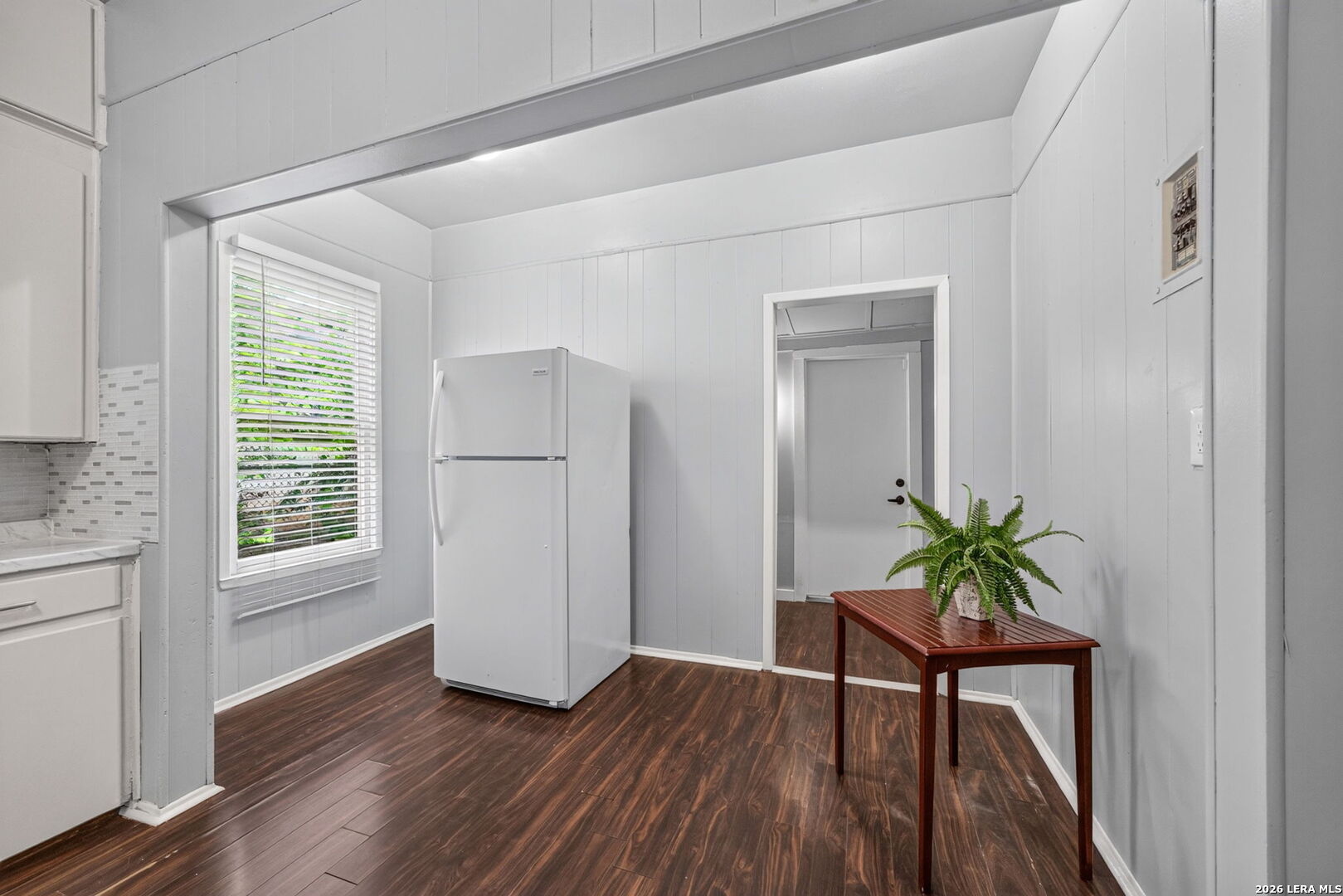 1023 W French