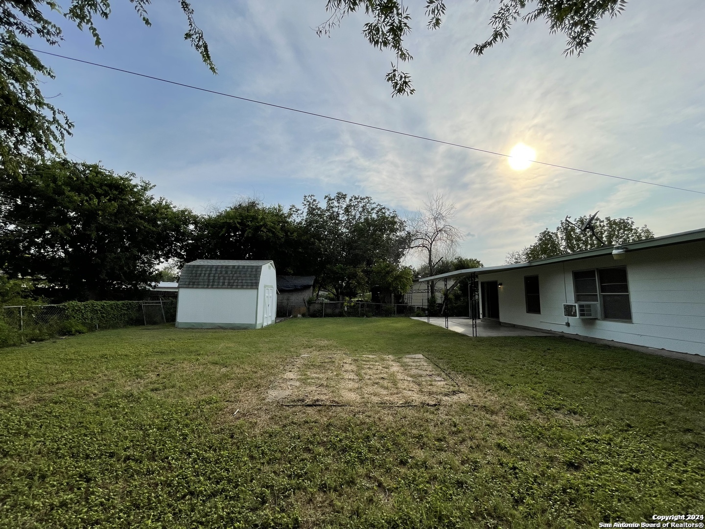 130 ASHFORD DR