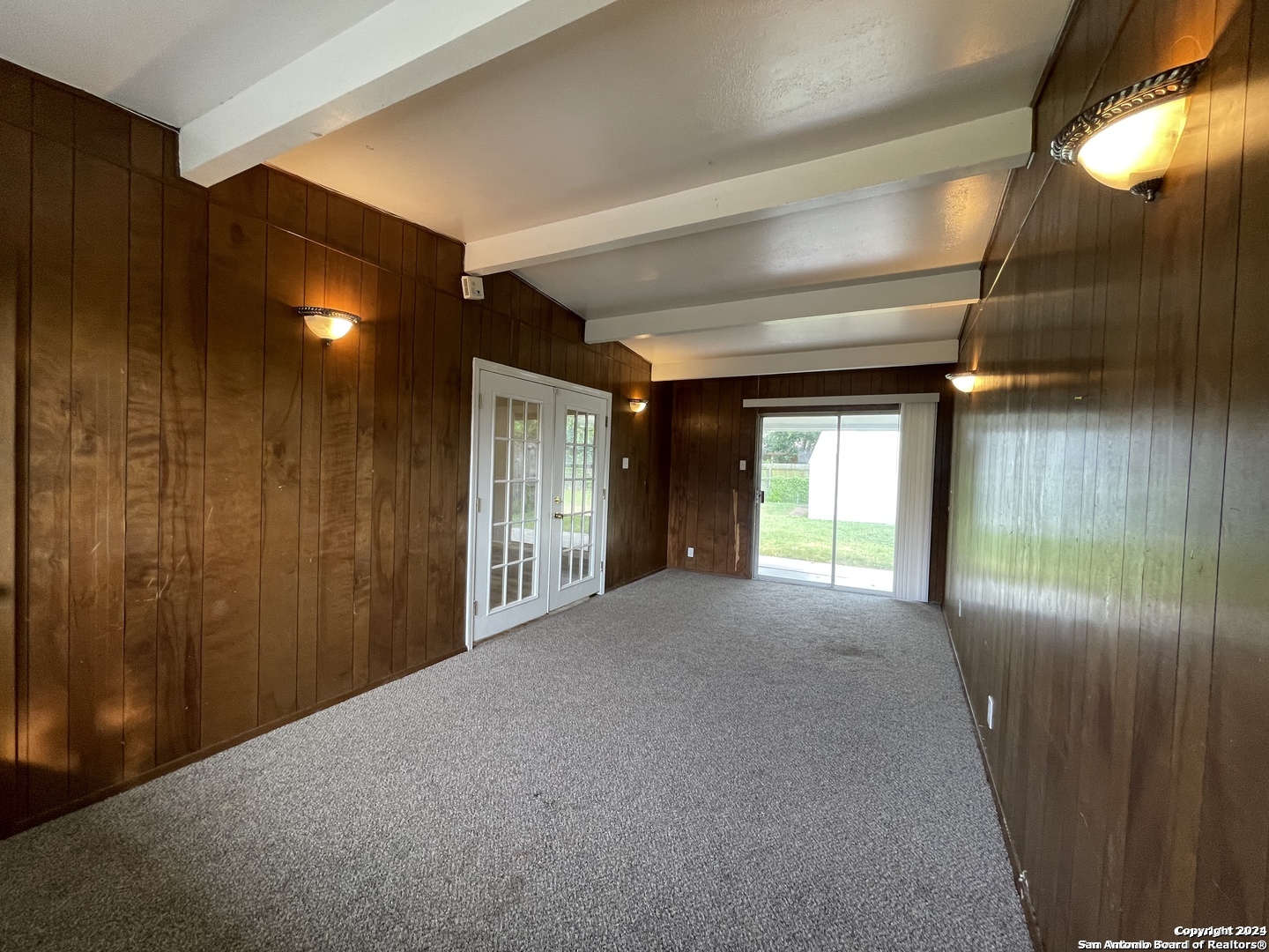 130 ASHFORD DR