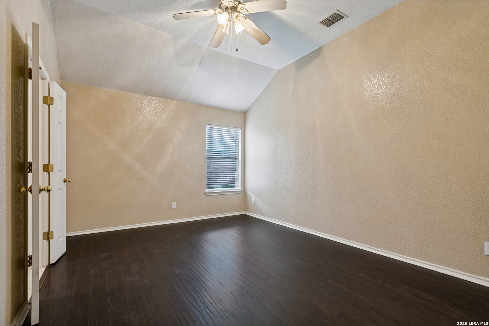 9651 EMERALD PL