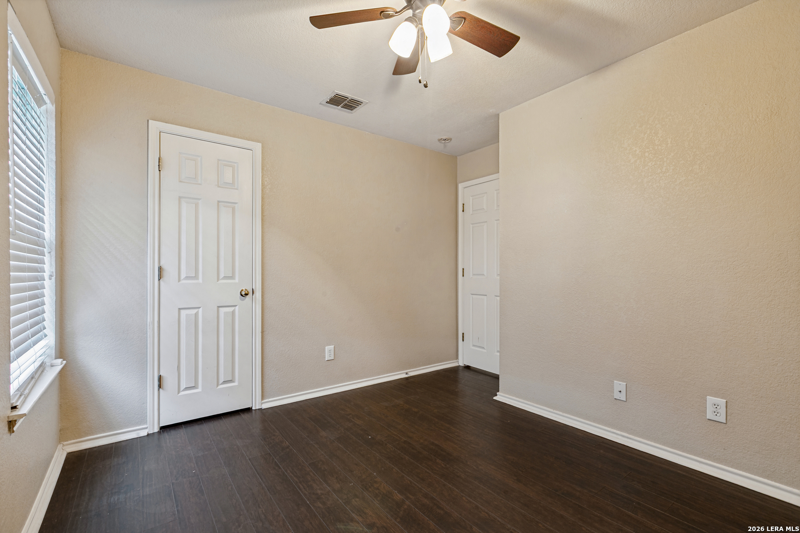 9651 EMERALD PL