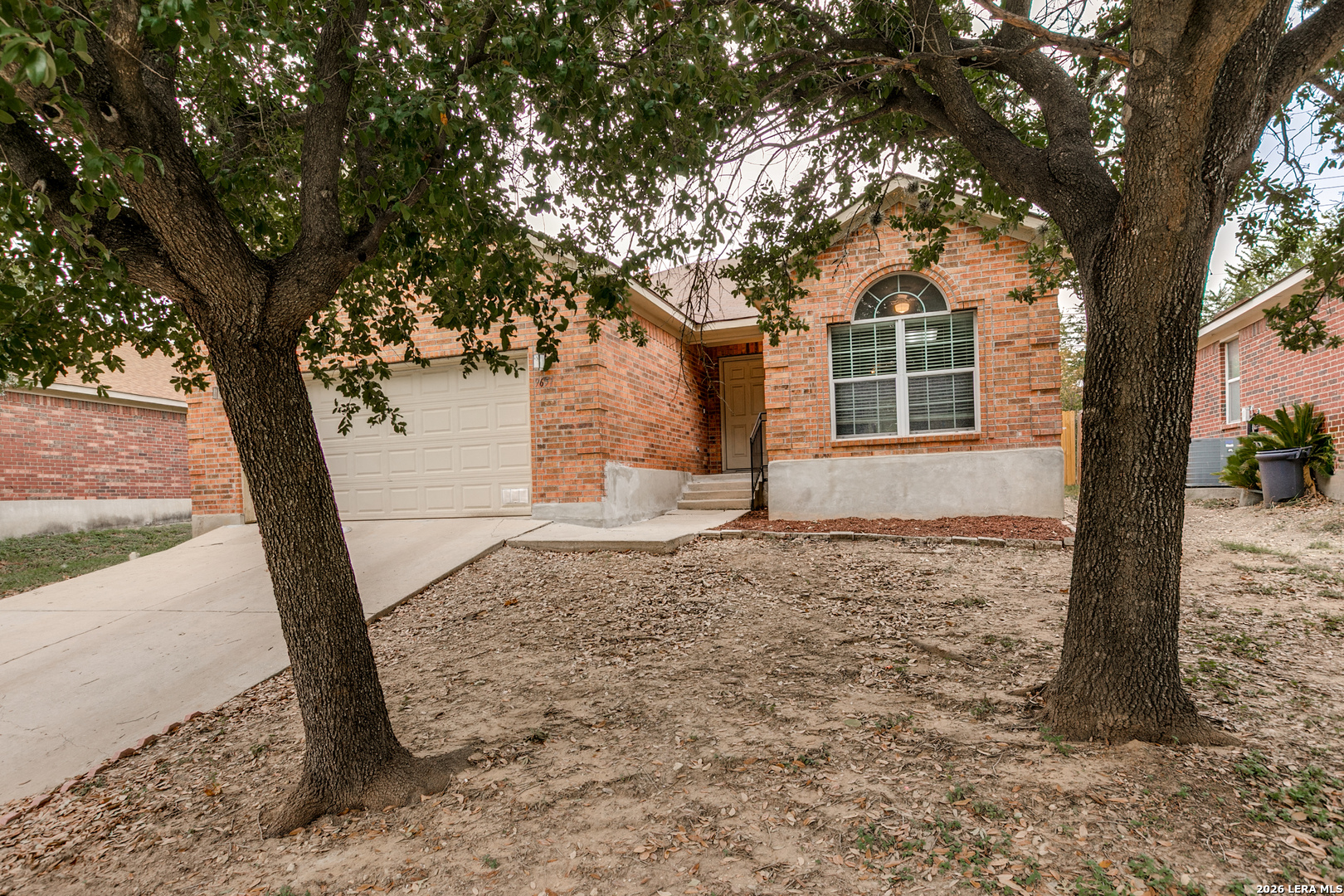 9651 EMERALD PL