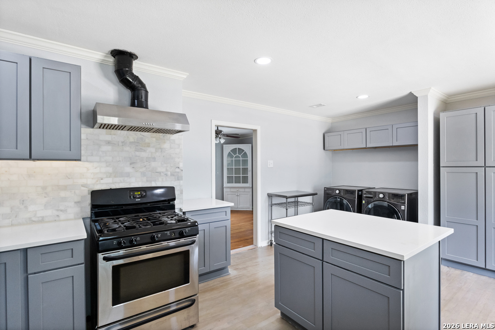 163 CROMWELL DR