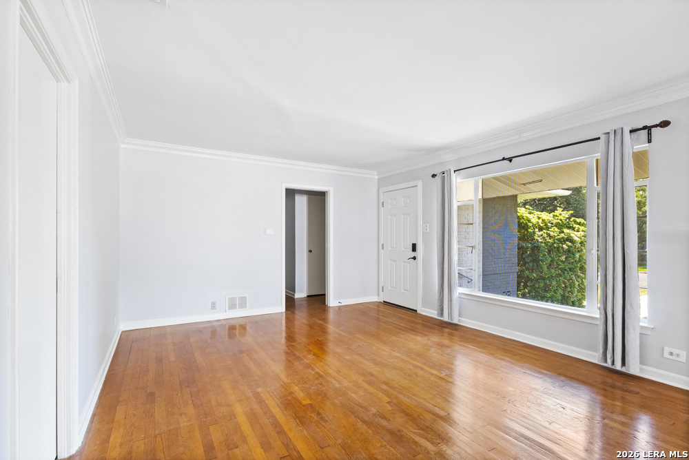 163 CROMWELL DR