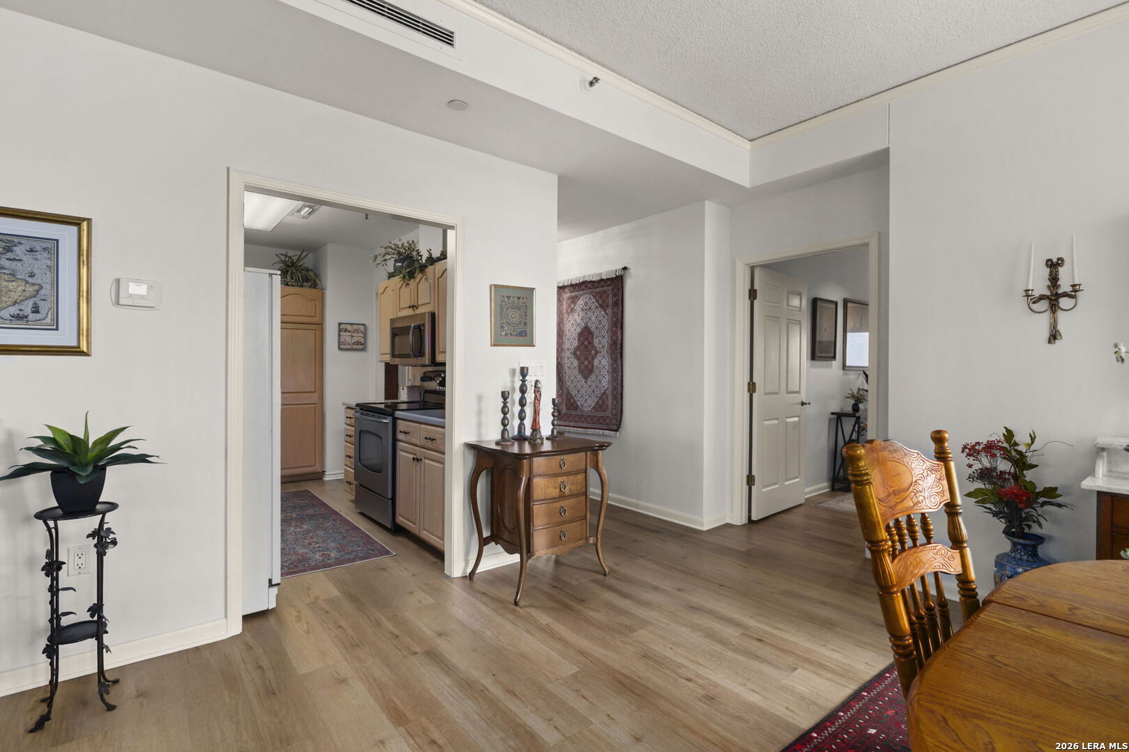 1 TOWERS PARK LN Unit: 1111