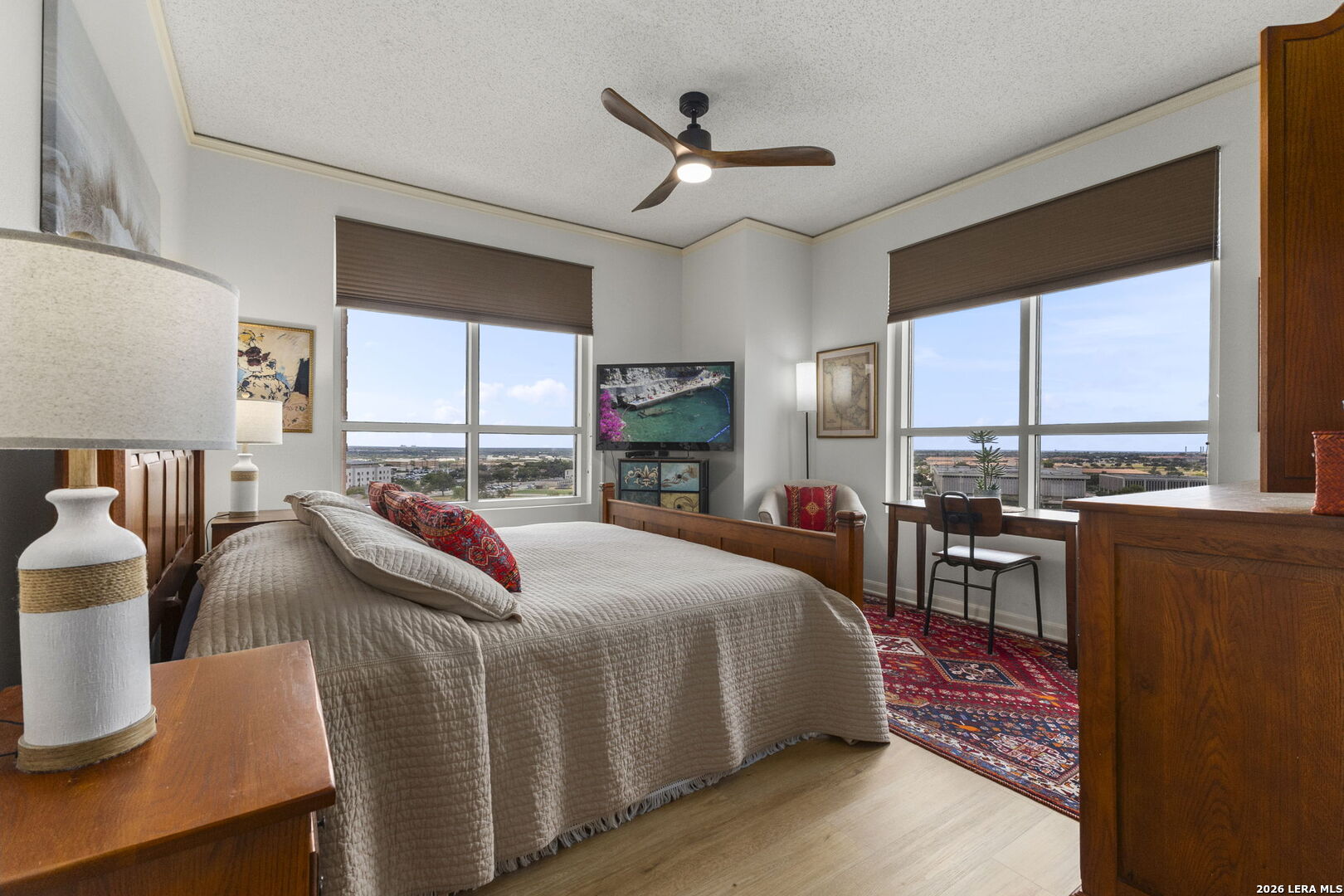 1 TOWERS PARK LN Unit: 1111