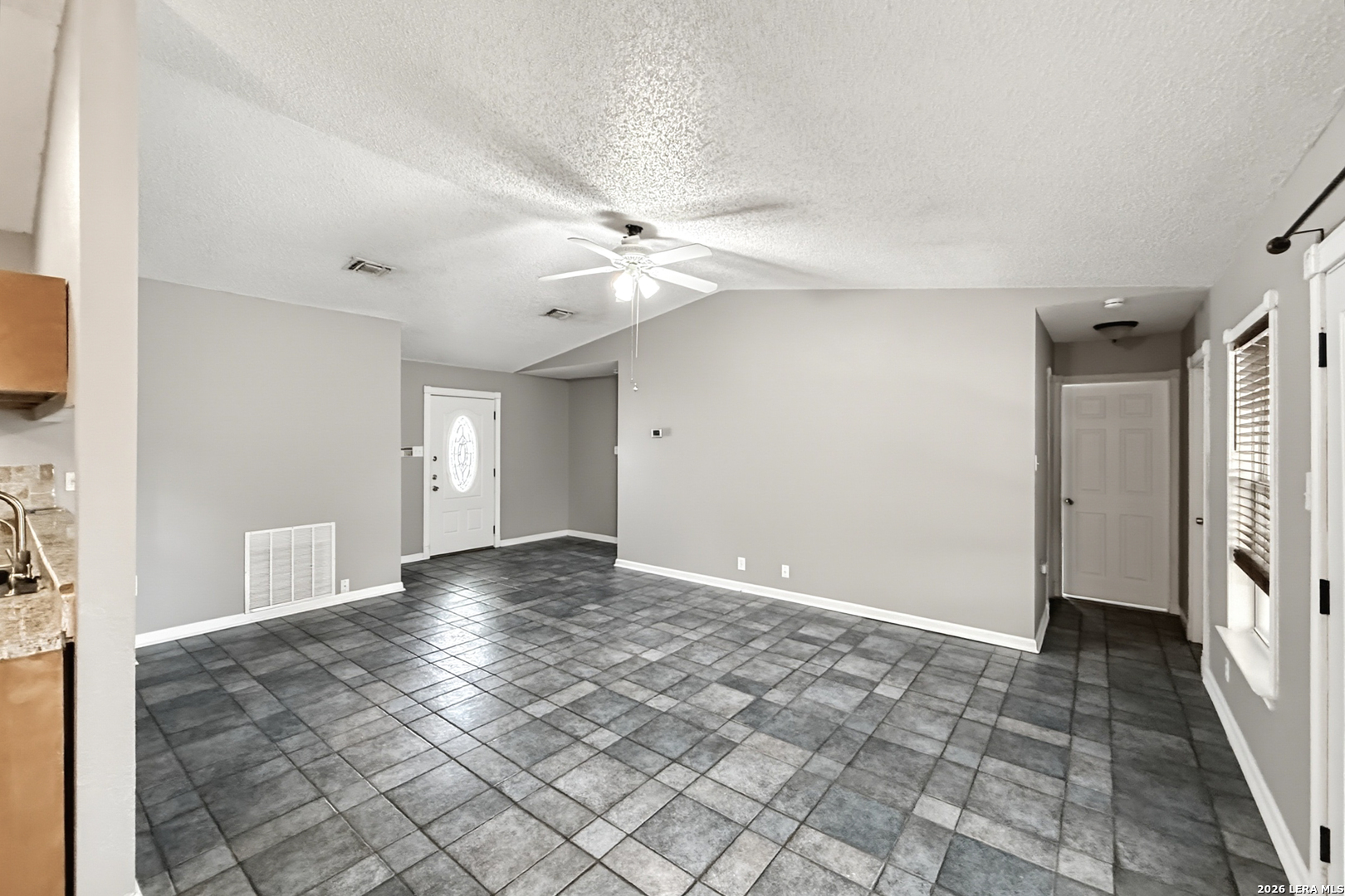 4327 Sun Falls