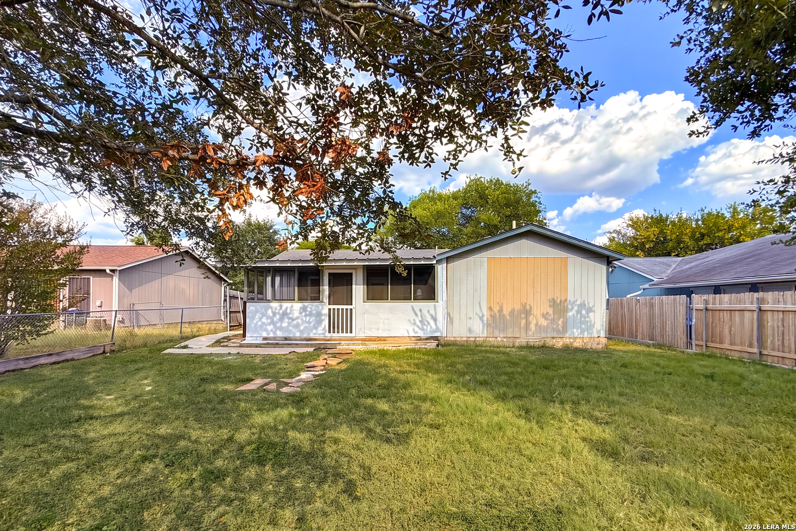 4327 Sun Falls