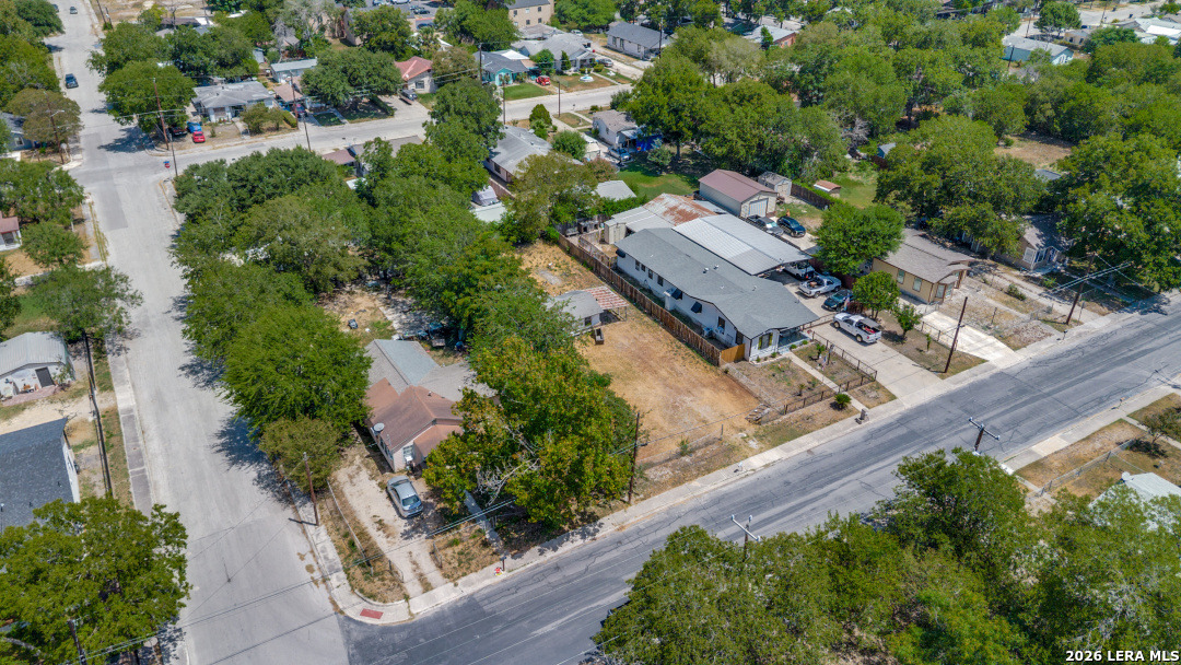 1437 W HARDING BLVD