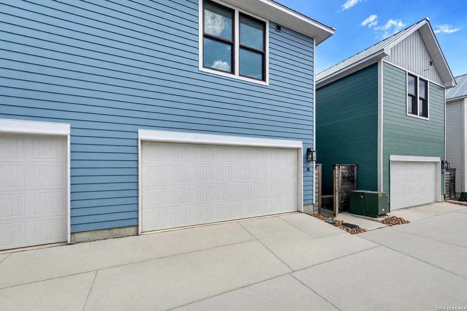 311 E Evergreen Unit: 18