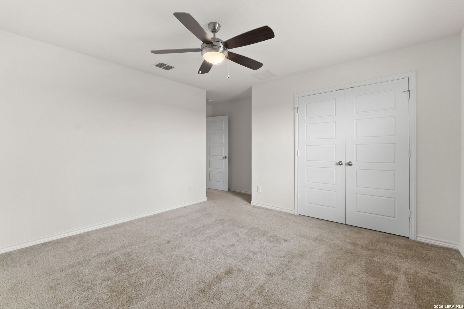 3326 PUTNAM FLDS