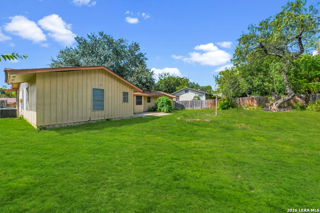 5615 Gillis