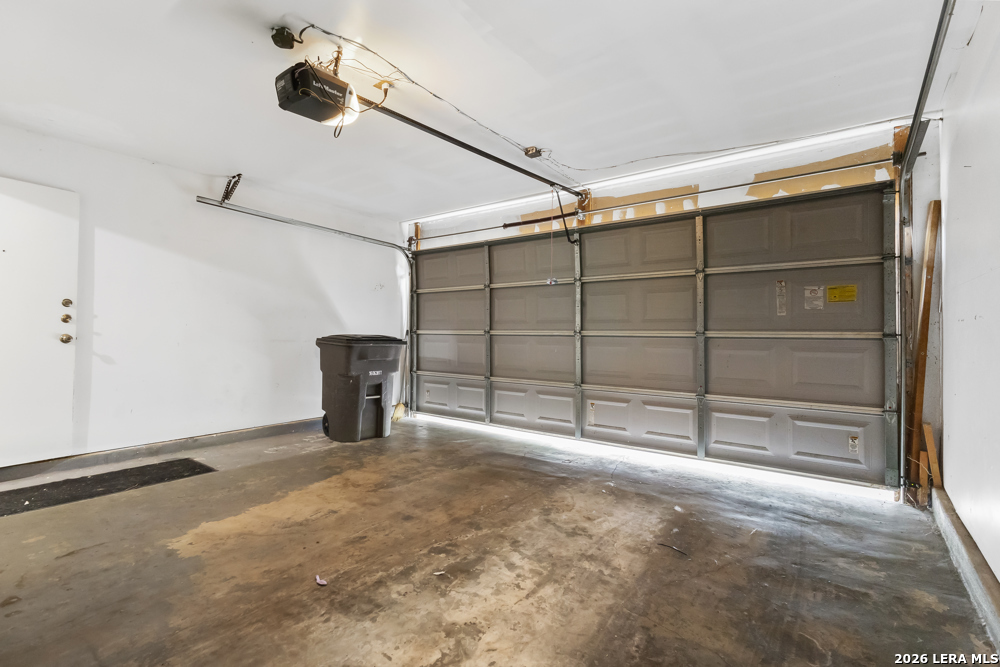 9926 Trendwood