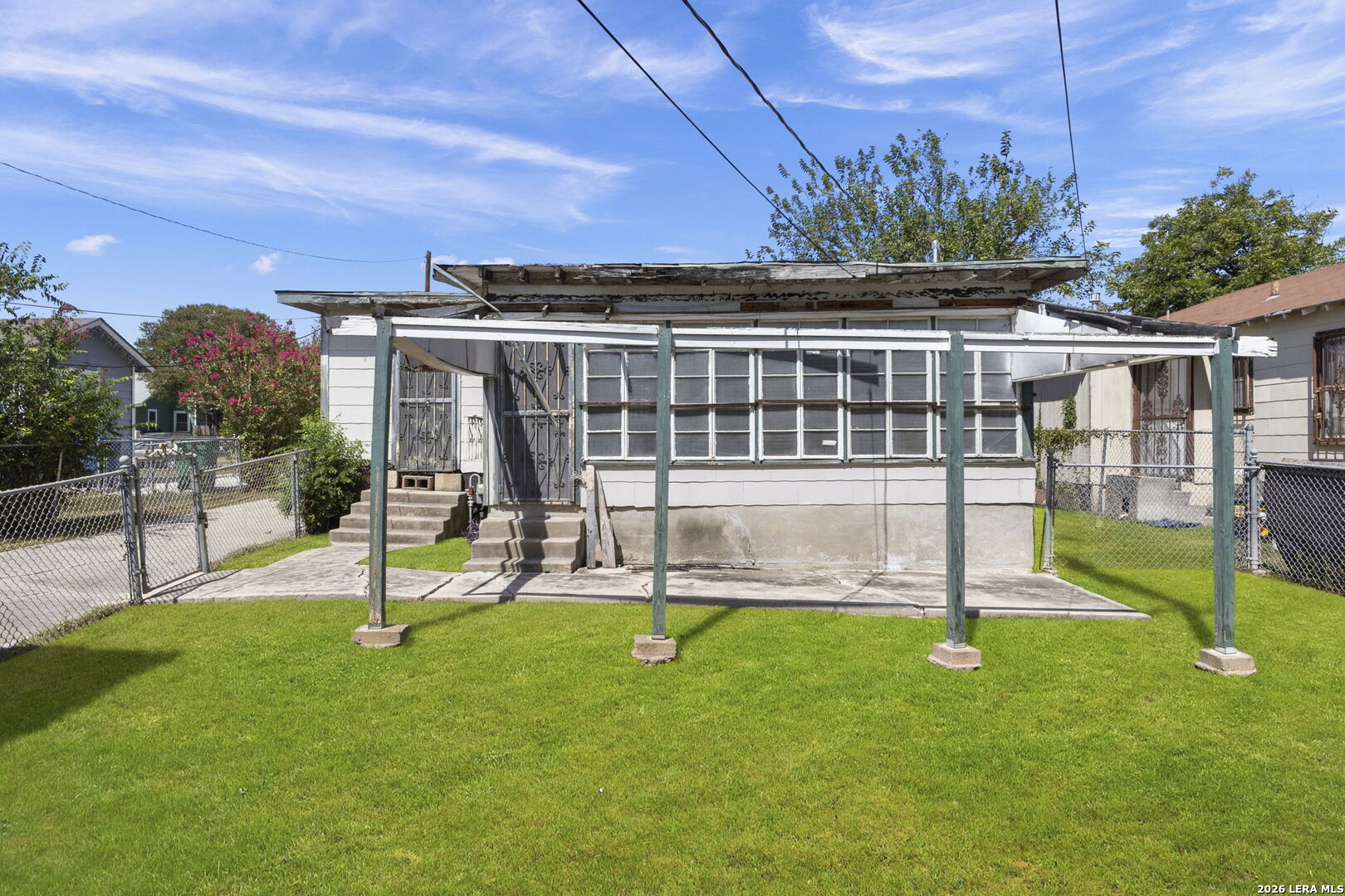 2330 Waverly Avenue