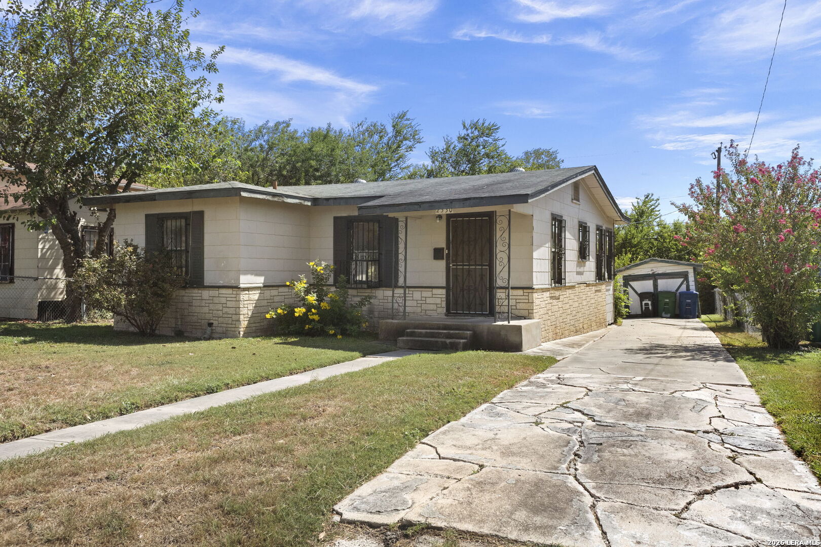 2330 Waverly Avenue