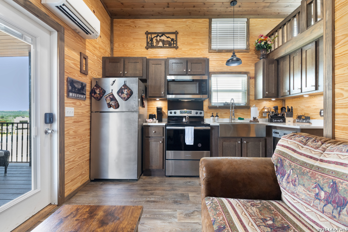 5386 Ranch Road 1376 #140