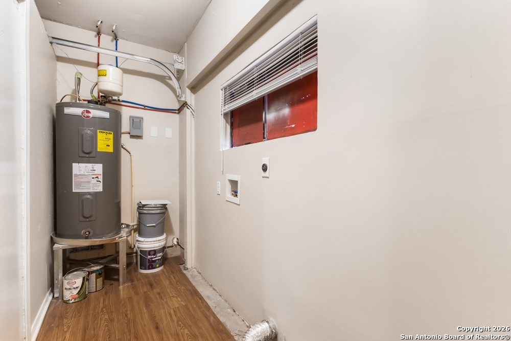 11414 Red Feather Ln.