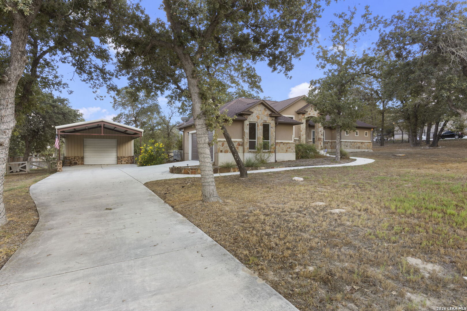 116 Hidden Forest DR