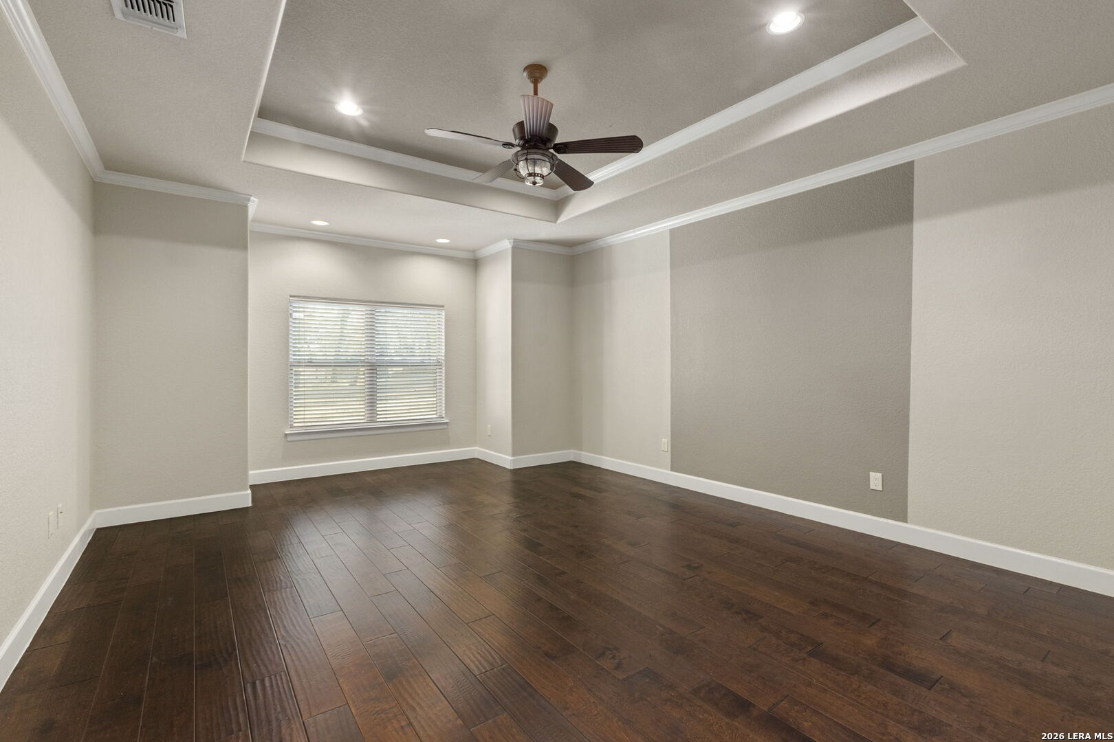 116 Hidden Forest DR