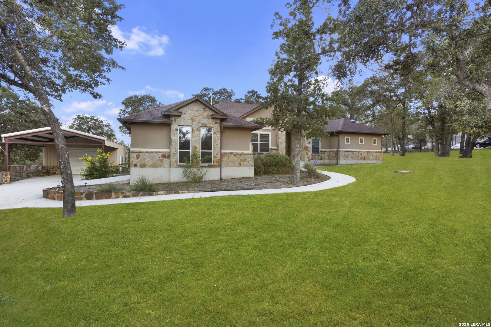116 Hidden Forest DR