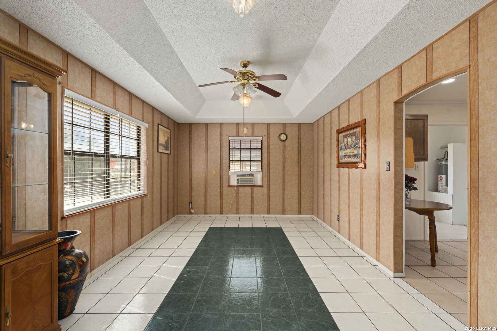 105 East St