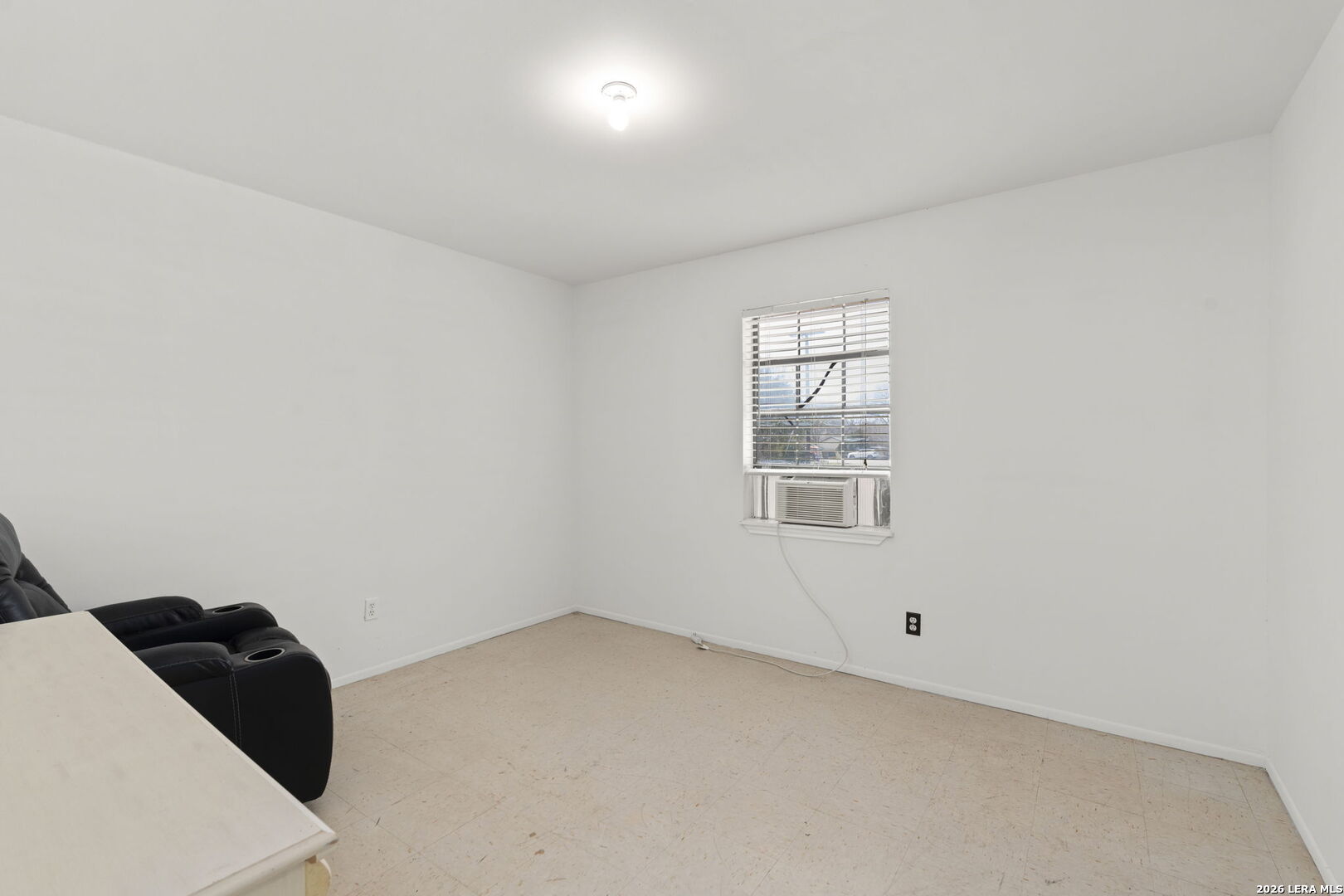 105 East St