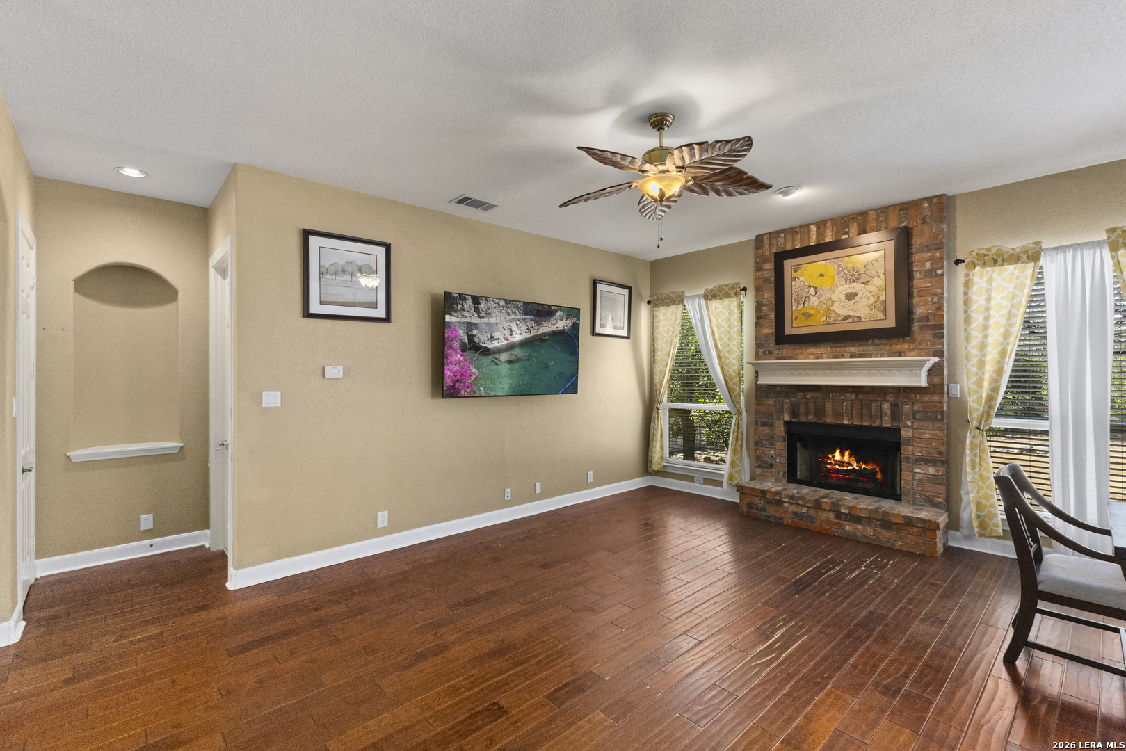 7614 MOSS BROOK DR