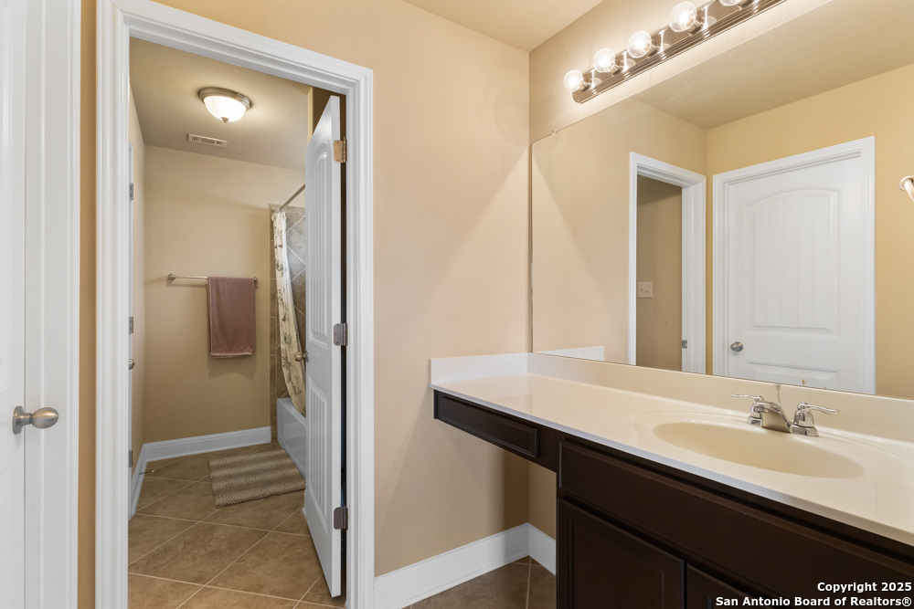 5722 SWEETWATER WAY