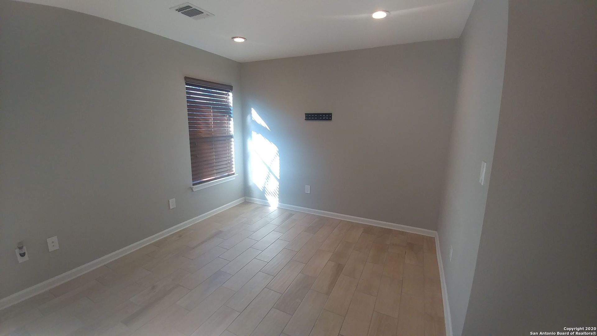 4818 Cambray Dr.