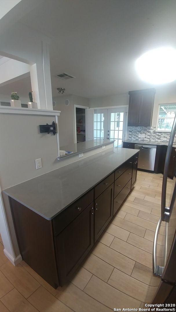 4818 Cambray Dr.