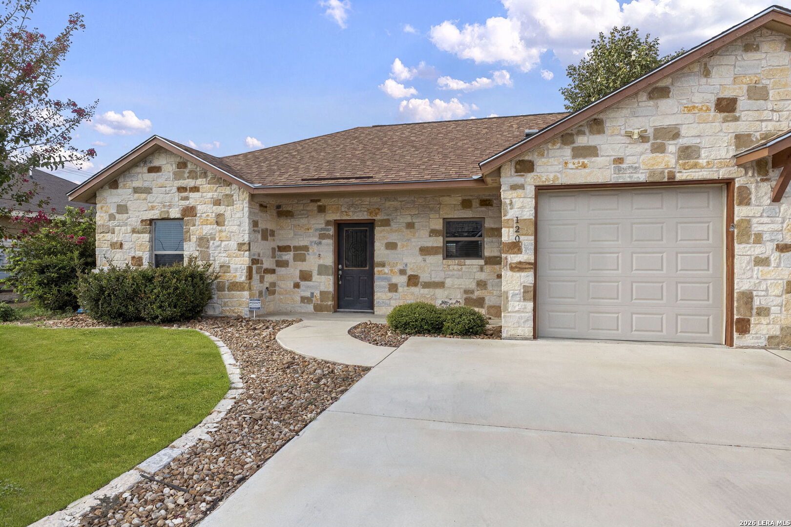 120 Navarro Crossing Unit: 2A