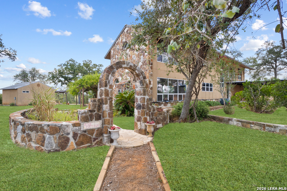 184 GUADALUPE HILLS LN