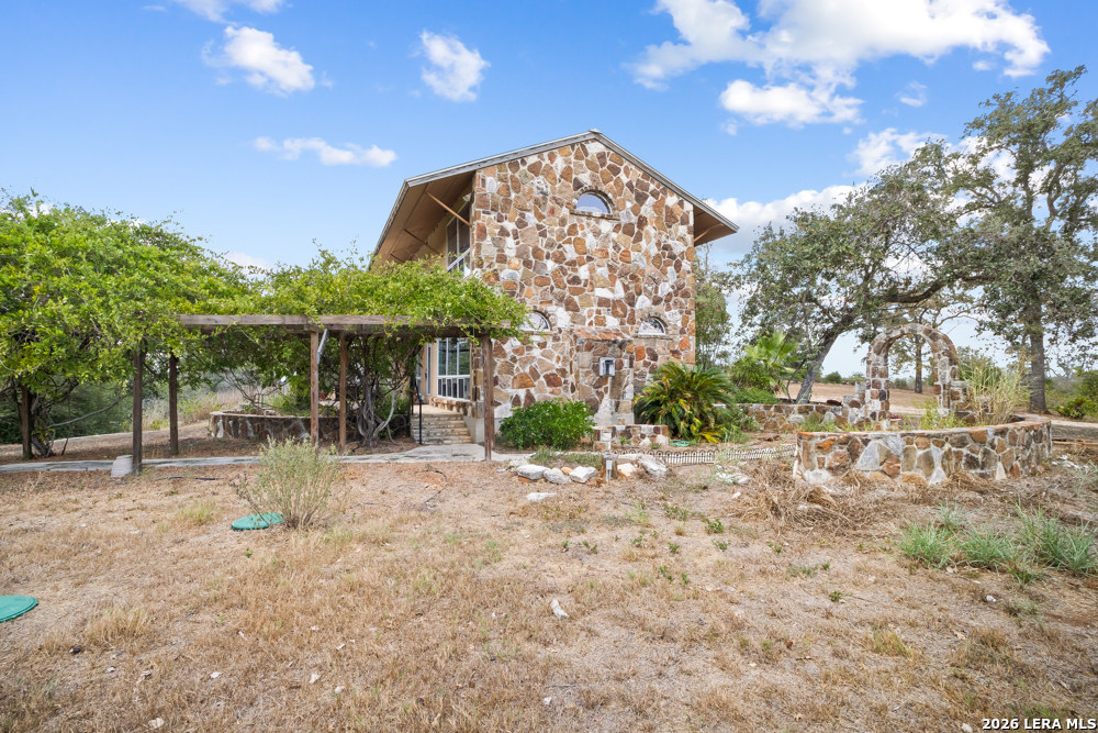 184 GUADALUPE HILLS LN