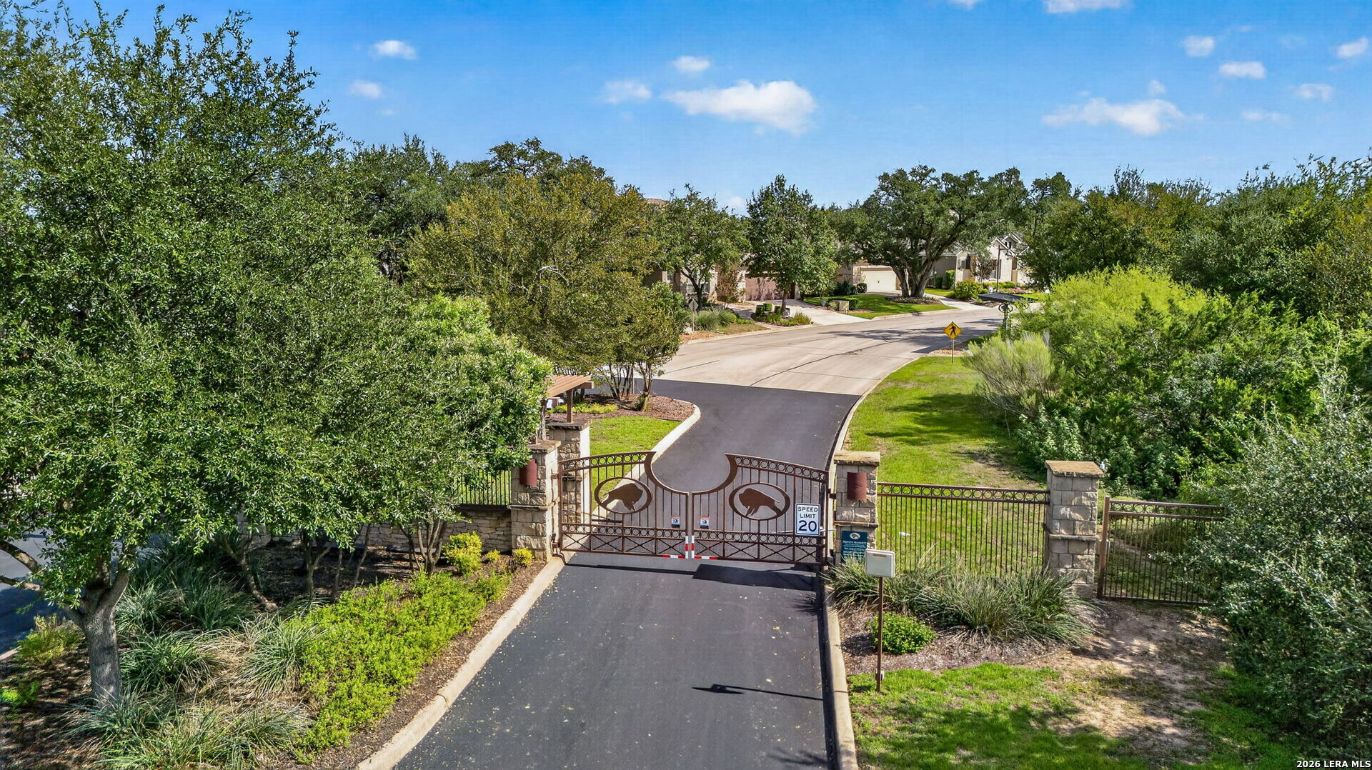 4624 AVERY WAY