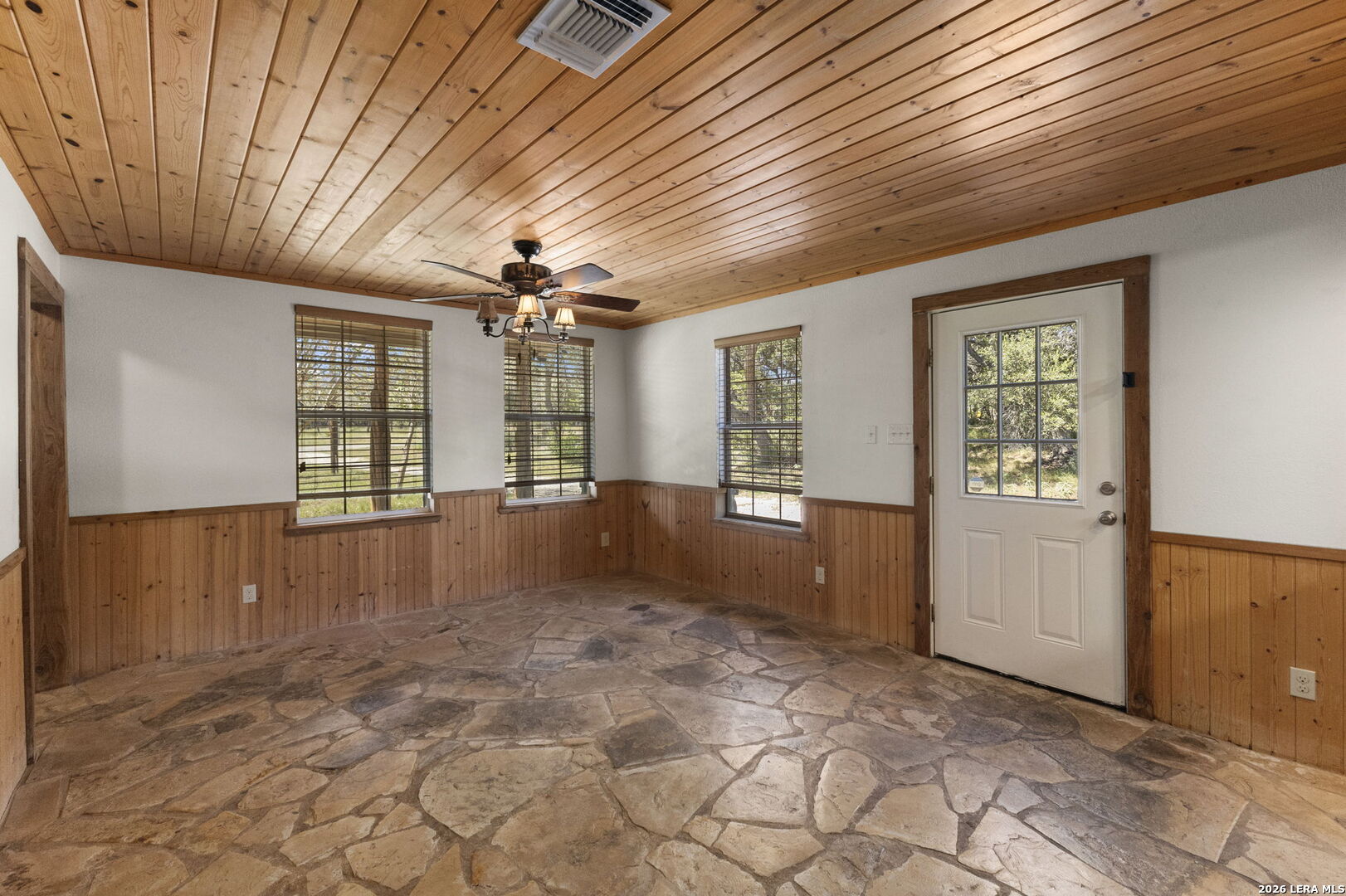138 Comanche Path
