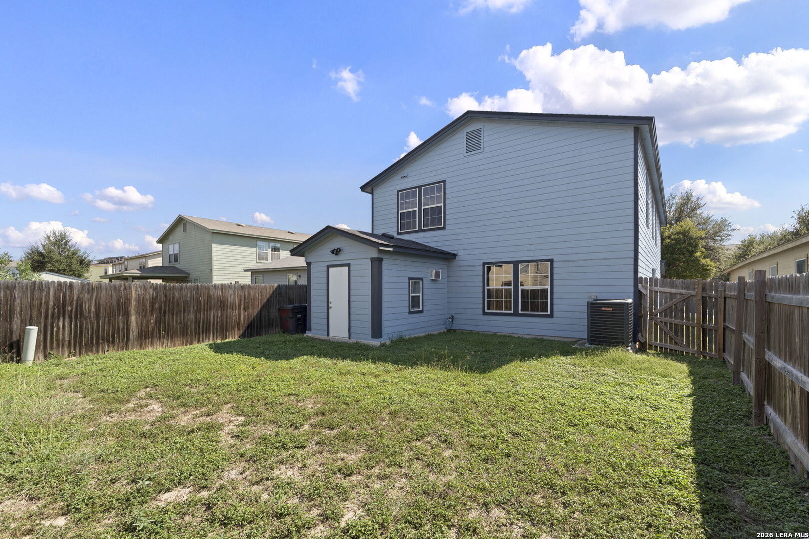 6011 Plumbago