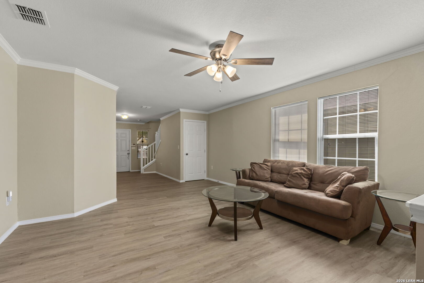 6011 Plumbago