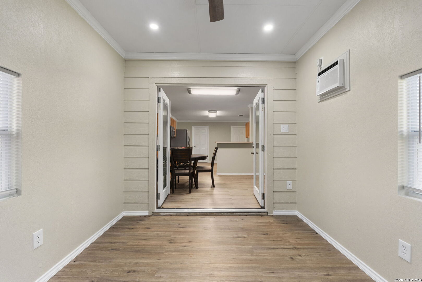 6011 Plumbago
